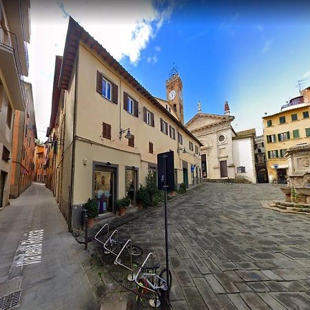 Casa Via Della Rocca Luna Poggibonsi Buitenkant foto